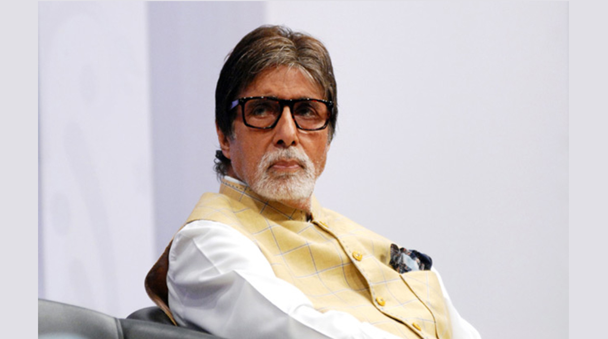 Twiterati Troll Amitabh Bachchan Over This Post About Janta Curfew